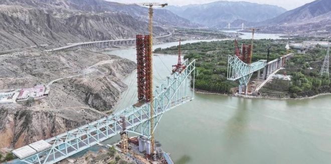 央视罕见发声！尖扎黄河大桥事故最新进展！(图2)