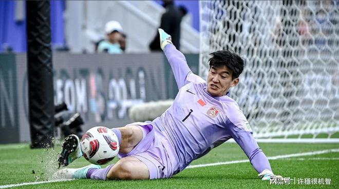 Ag真人国际：媒体人炮轰伊万：老骗子！王上源能跑却不提主场遭沙特逆转解势(图5)